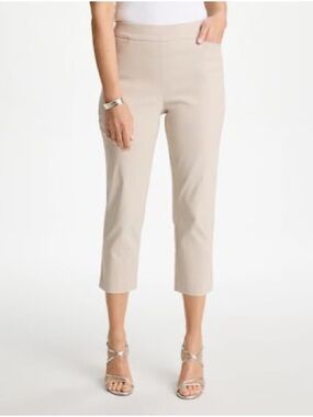 EUC - Chico’s So Slimming Crop Pants – Size 2 (Large/12)